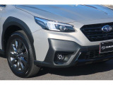 LEDヘッドライトで夜道も明るく快適運転。寿命も長くてエネルギー消費量が少ないです。