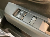 ダイハツディーラーでは「ダイハツ認定U-CAR」という基準を設け、車選びに詳しくないお客様でも「安心して選べる」をご提供しています。