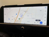 【12.3インチディスプレイオーディオ】各種オーディオ機能とスマホ連携機能を搭載。コネクティッドナビ対応。車載ナビ機能も搭載。機能の詳細につきましては、展示店舗までお尋ねください。