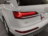バンパーセンサーとバックカメラを装備しており、駐車をサポートします!