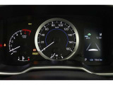 マルチインフォメーションディスプレイ付きのメーターです!エコ運転へ導く多彩な情報を表示してくれます。