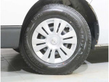 タイヤサイズは【195/80R15LT 107/105N】です☆