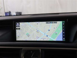 純正ナビ。大きな画面で運転時でも見やすい!