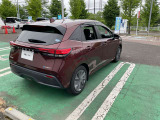 【障害物センサー】細い道を通ったときや駐車するとき等、障害物に当たりそうになると警告音が鳴ったり、自動でブレーキをかけてくれます。安心ですね!