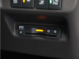 ◆ETC◆有料道路を利用する際にスムースに通過でき、わずらわしい料金支払いから開放されます!今や無いと不便に感じるほど必需品の装備ですね♪