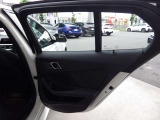 輸入車正規ディーラー店であるのはもちろんのこと、BMW保険代理店でもございます。セールスコンサルタントは保険の有資格者です。自動車保険のご相談もお任せ下さい。