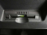 ETC車載器付きです。高速道路の料金所もスムーズに通過できます。