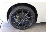 純正アルミホイール【タイヤサイズ215/40R18】