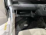 収納スペースもたくさん有ります☆車検証や小物類などすっきり収納♪