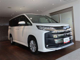 広々とした車内空間に優れた燃費性能。更にデザインも上質で人気のお車です!