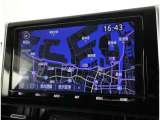 純正ナビを装備。タッチパネル式で使いやすく、お出かけもラクラクです。