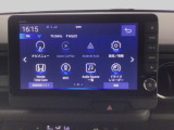 Honda CONEECT対応で、更に便利が広がったナビディスプレーです♪また、フルセグTVの他にDVD/CDプレーヤーを装備♪もちろんFM/AMラジオもお聞きいただけますよ♪