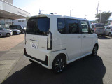ご納車の後のお手入れが楽♪なボディーコーティングや、ガラスコーティング、下回り塩害防錆塗装などもご用意しております★お気軽にご相談下さい