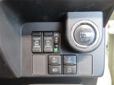 運転席からも操作できる両側パワースライドドア付きです。スマートアシスト搭載のサポカーです。