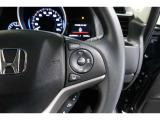 Hondaセンシングの機能のひとつ、アダプティブクルーズコントロール付!アクセルから足を離しても設定したスピードと前車との車間を保ち走行してくれます!車線維持もアシスト☆高速道路で疲労軽減ですね☆