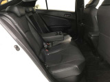 ゆとりある広々とした車内空間は、ドライブを始め買い物やレジャーなど、幅広く活躍します。一人でもみんなとでもお出かけを楽しみましょう!