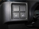 両席フロントシートヒータースイッチ