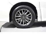 当店は全車『ロングラン保証』付!(1年間、距離無制限 HV車はHV保証付) 別途延長保証もご用意しております♪ ぜひ現車を確認にご来店ください