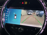 ●バックカメラ:便利な【バックカメラ】で安全確認もできます。駐車が苦手な方にもオススメな便利機能です。