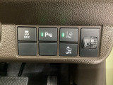 障害物センサー搭載!車両前方と後方に搭載されたセンサーが周辺の障害物を検知します!多彩な先進機能で運転がもっと安心に!もっと快適に!ホンダセンシング装着車☆