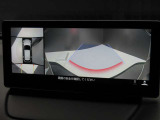 360&deg;モニターが標準装備されておりますので、細い道や狭い駐車場でもラクラク♪ 視認性もバッチリです。
