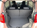 普段のお買い物や通勤、送迎等に十分な荷室スペースを確保しております。セカンドシートを倒すと、大きな荷物の積載も可能です♪