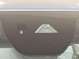 【スマートブレーキサポート】走行中に前方の車両等を認識し、衝突しそうな時は警報とブレーキで衝突回避と被害軽減をアシスト。より安全にドライブをお楽しみいただけます。