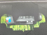 【トヨタセーフティセンス】走行中に前方の車両等を認識し、衝突しそうな時は警報とブレーキで衝突回避と被害軽減をアシスト。より安全にドライブをお楽しみいただけます。