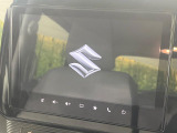 【メーカー純正9型ナビ】インテリアに溶け込むスタイリッシュな「専用設計」メーカーナビを装備♪視認性や操作性など基本性能にも優れ、より上質なカーライフをお楽しみいただけます。