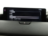 Bluetoothに接続することで、スマートフォンに入っている音楽アプリを車内で楽しめたり、通話が出来ます♪
