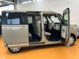 自動車保険も取り扱っておりますの無料で見積りをいたします♪ お客様のお話を伺い、お客様に合った的確なプランをご提案させて頂きます。