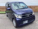 自社整備工場で点検整備をおこなってからお渡ししています。車検が残っている場合は『12ヶ月点検整備』を、車検整備付きの場合は『車検整備』をおこないます。整備費用は車両本体価格に含まれています。