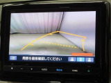 バックでの車庫入れは「バックモニター」がサポートいたします。