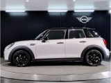 【MINI認定中古車】MINIのご購入はぜひMINI正規ディーラーで!メーカー基準の納車前点検整備を全車実施。規定整備を実施された車両にのみ付帯出来る全国保証。