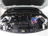 【エンジンルーム】エンジンルームもキレイに洗浄されています。ご納車前にしっかり整備させて頂きますので、ご安心ください。