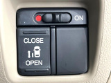 【パワースライドドア】スマートキーや運転席のスイッチでスライドドアの開閉が可能♪電動だから力を入れてドアを開ける必要が無く、小さいお子様でも、重い荷物を持っている時もラクに開け閉めできます♪