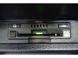 ★ETC付きです。高速道路料金所での小銭の出し入れや雨天時における窓の開け閉めなどの煩わしさが解消できます。料金所の通過もスムーズで快適ですよ。