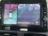 アラウンドビューは4方のカメラで真上から車を見たようにモニタで確認ができる日産自慢の装備です。周辺の安全確認、小さなお子様や障害物も確認できるので、駐車のしやすさだけでなく、事故防止にも役立ちます♪