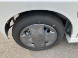 【キーパーコーティング】本当にツヤが良くなって、約束どおりに効果が持続する稀有なカーコーティングを用意しました。コーティングした後は、お好きな時に洗っていただくだけで、ずっとキレイが続きます。