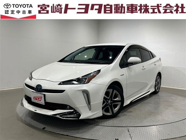 トヨタ プリウス 
