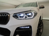 安心のBMW認定中古車は100項目の箇所を徹底的にチェック致します。機械的な箇所や電気系、コンピューターなどをご納車前に点検し、交換基準に達した部品は全て新品に修理返品した後にご納車致します。