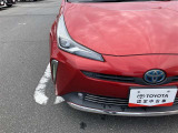 LEDヘッドライトです。デザイン性がよくとても明るいので、夜間の走行や悪天候でも安心です。しかも長寿命!