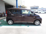 ラジオ☆シートヒーター☆キーレスエントリー☆禁煙車☆ワンオーナー☆オートライト後席フラット☆スマートキー☆