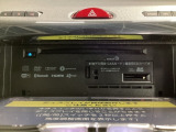 センターディスプレイオープンでCD、DVDの挿入が可能です。※保証対象外となります。ご了承ください。
