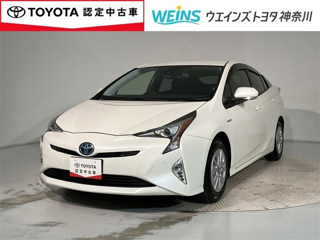 トヨタ プリウス 