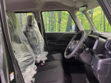 もちろん車内はキレイです♪よりクリーンな状態をキープしたいお客様には『ナノゾーンコート』がおすすめ!新型コロナウイルス対策や、除菌・消臭に効果を発揮し多くの方にご好評いただいております。