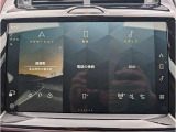 新しく生まれ変わったインフォテイメントシステム「Pivi Pro」を搭載します。AppleCarPlay / Android Auto接続にも対応。より直感的でスマートな操作が可能となります。