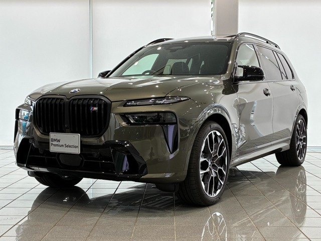 X7M60i xドライブ 4WD