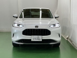 LEDヘッドライトを装備しています。LEDヘッドライトはとても明るく、雨の日や夜間走行も安全・安心です。オートライトコントロール付きで周囲の明るさに応じて自動で点灯・消灯します