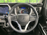 【ステアリングスイッチ】運転中、前方から目線をそらすことなく、オーディオ等の操作が可能な便利機能!安心&快適なドライブを演出してくれます♪